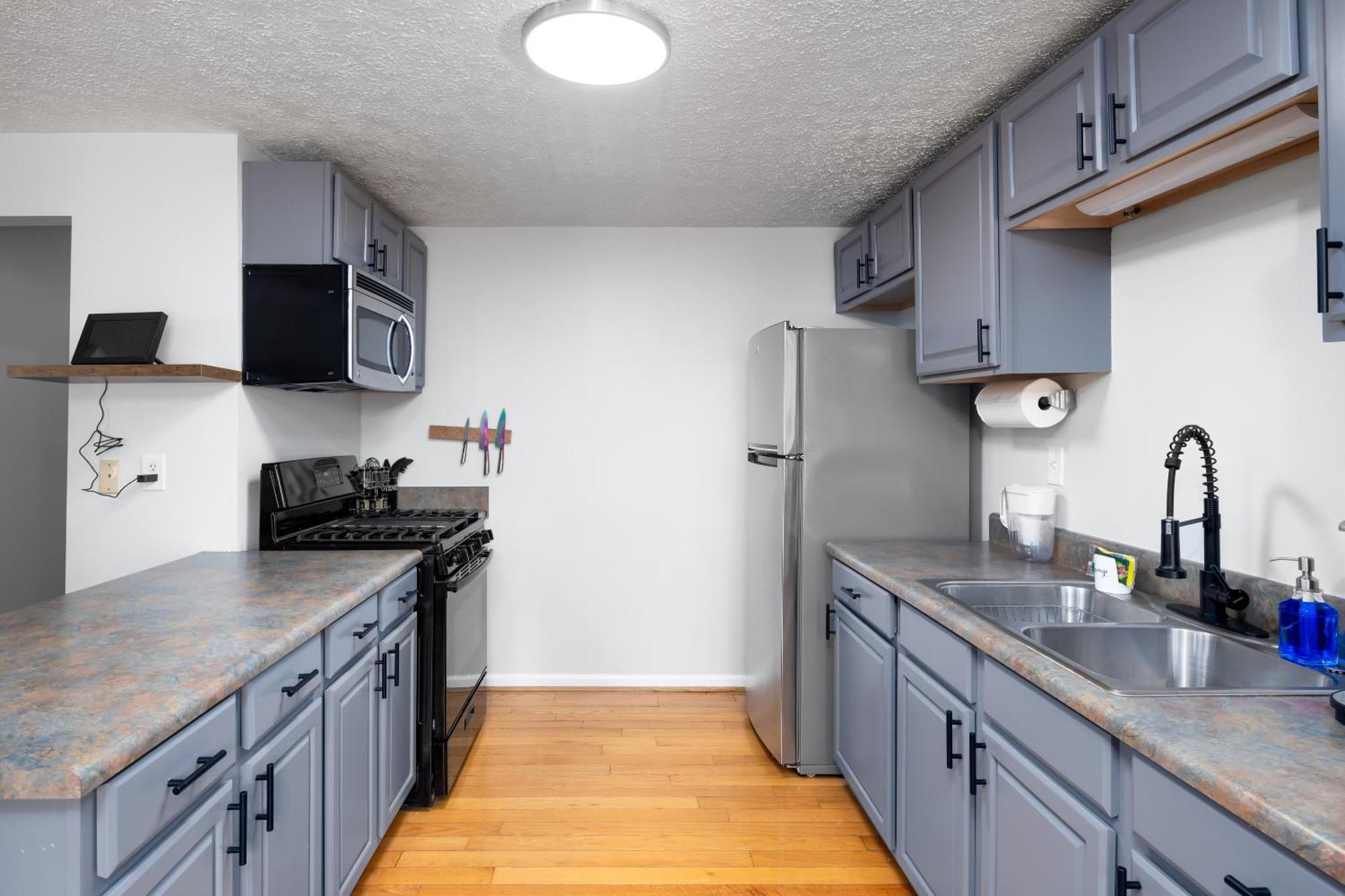 2 Bedroom Ft Moore Retreat コロンバス エクステリア 写真