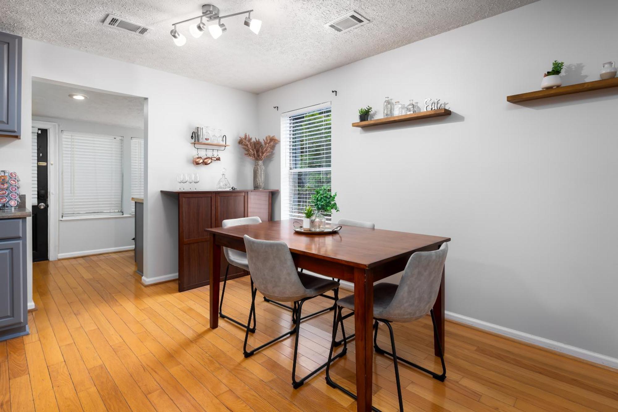 2 Bedroom Ft Moore Retreat コロンバス エクステリア 写真